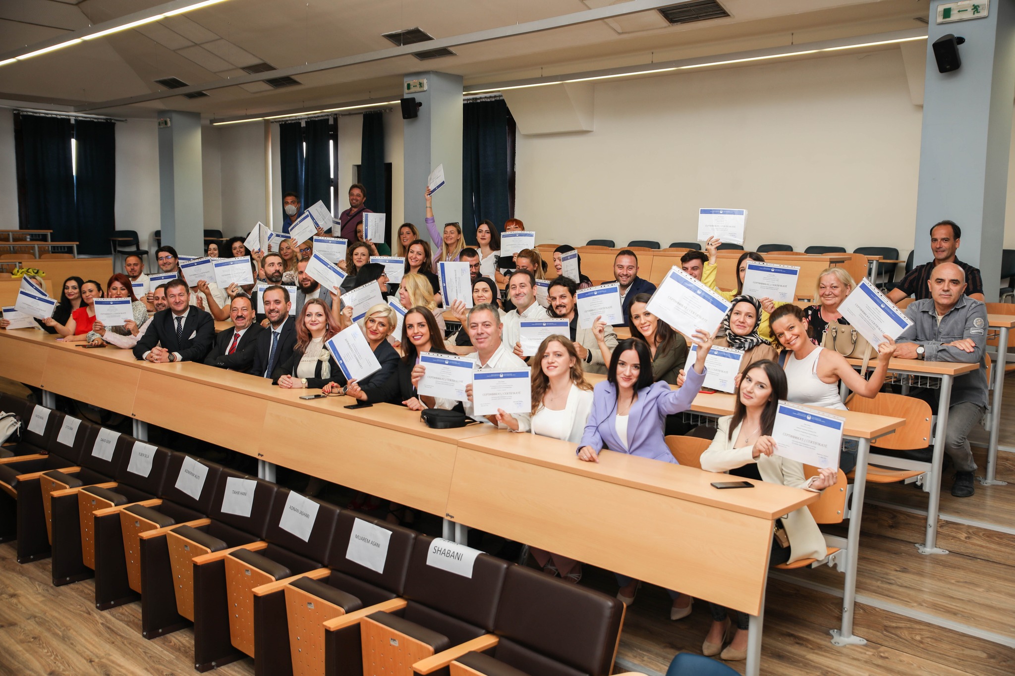 Ndahen certifikatat për gjeneratën e dytë të pjesëmarrësve në trajnim për përkthyes dhe lektorë
